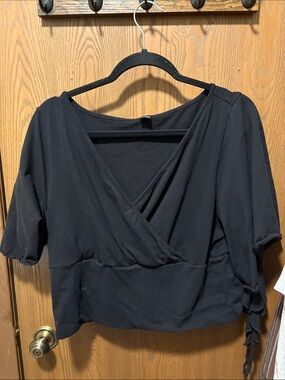 SHEIN Black Top